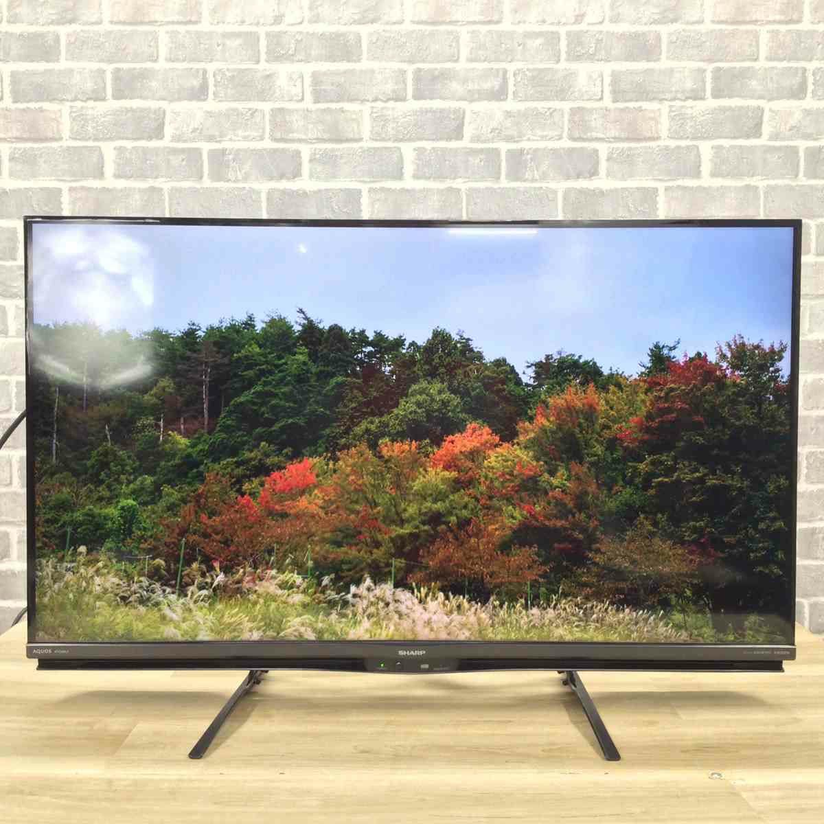 シャープ アクオス テレビ 40インチ Android 4K ブラック 4T-C40AJ1 2019年製