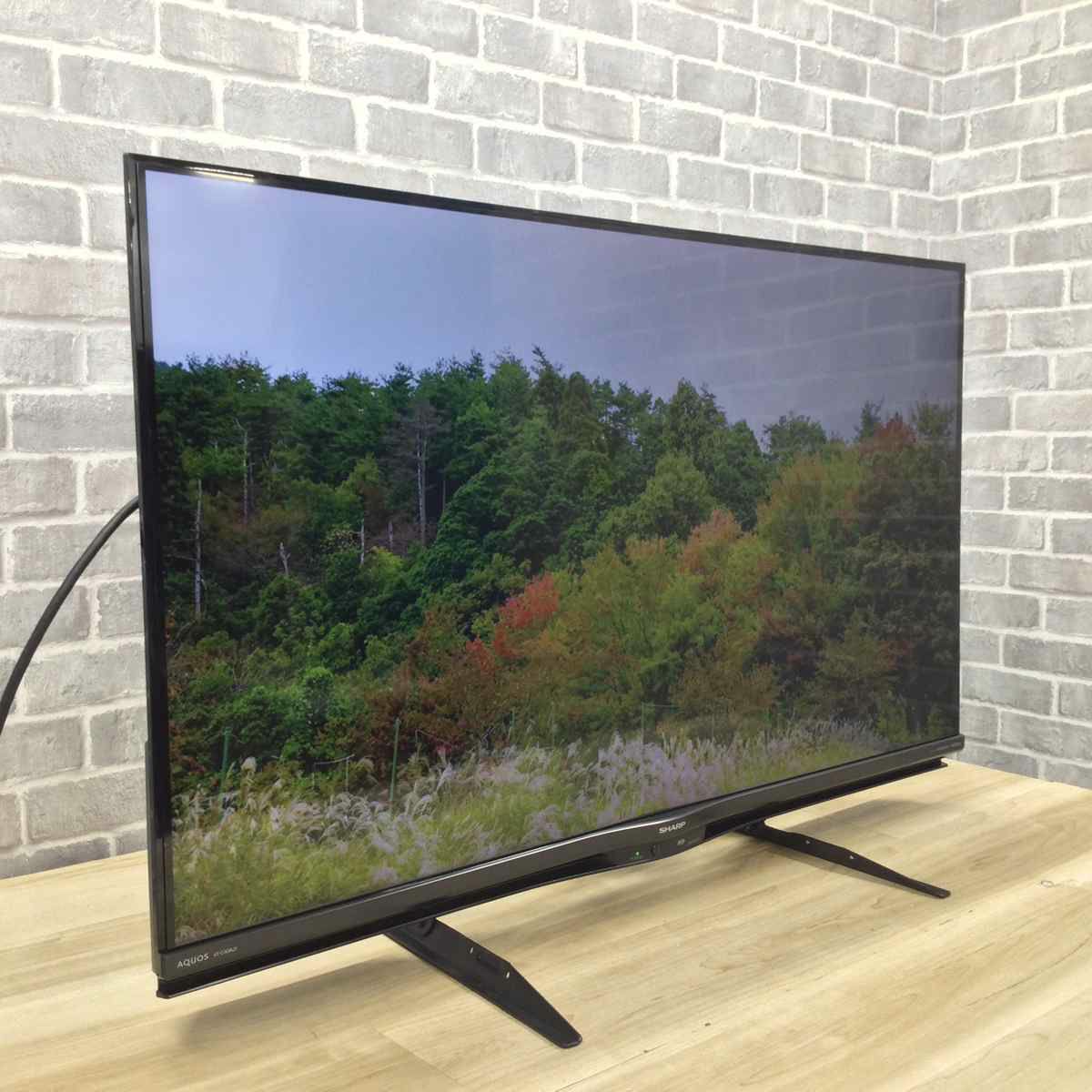 シャープ アクオス テレビ 40インチ Android 4K ブラック 4T-C40AJ1 2019年製