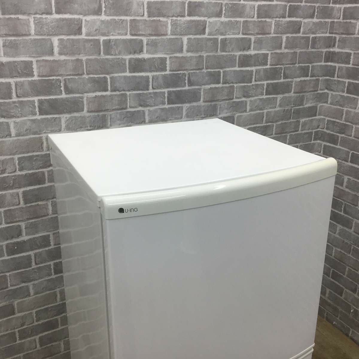 【値下げ】送料込(単身用冷蔵庫) ユーイング MR-F140BI-WS ヨドバシ.com - ユーイング U-ING 通販【全品無料配達】