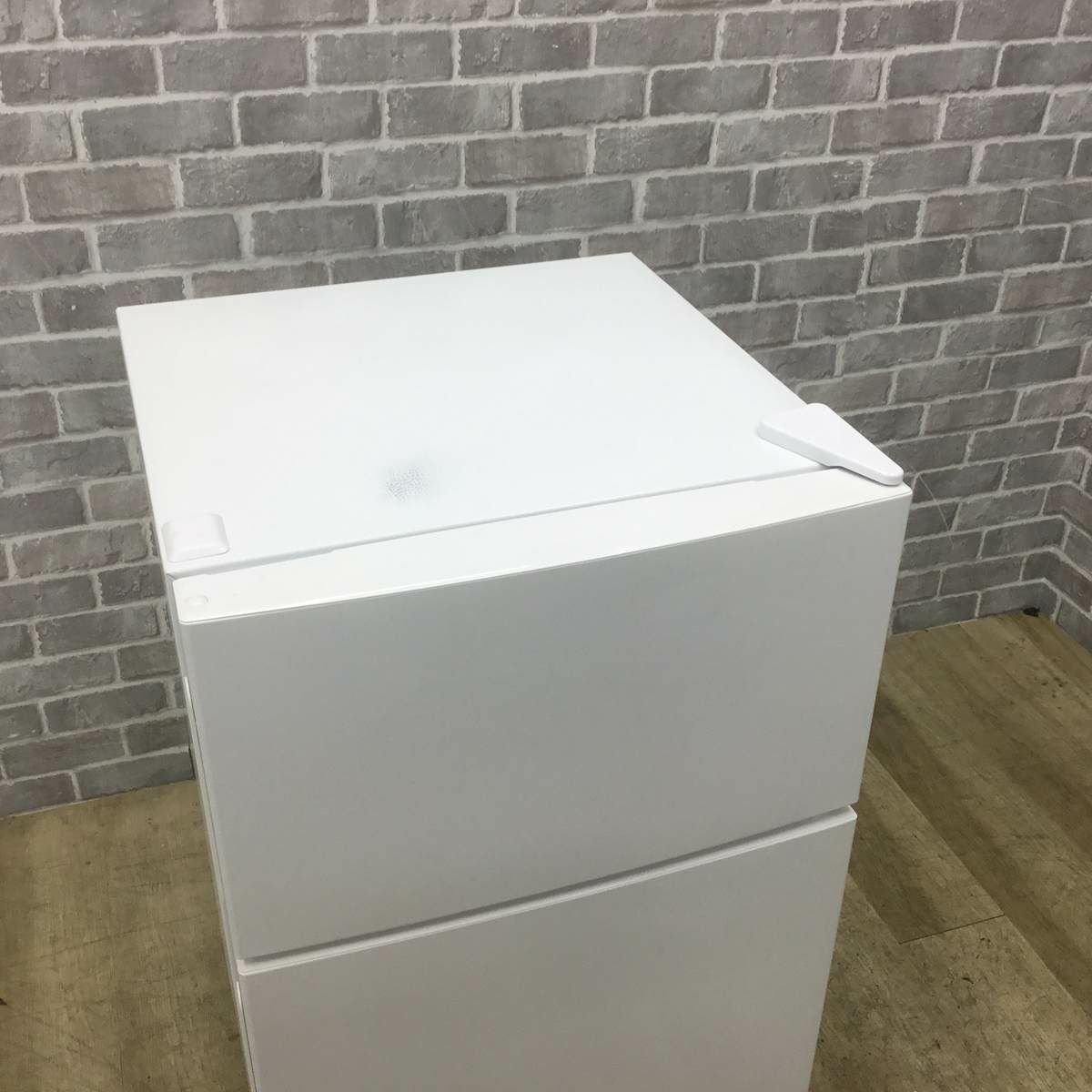 マクスゼン 2ドア冷蔵庫 JR087ML01WH 87L 2021年製 Amazon | MAXZEN 冷蔵庫 87L コンパクト 大容量 右開き 2ドア 幅47cm