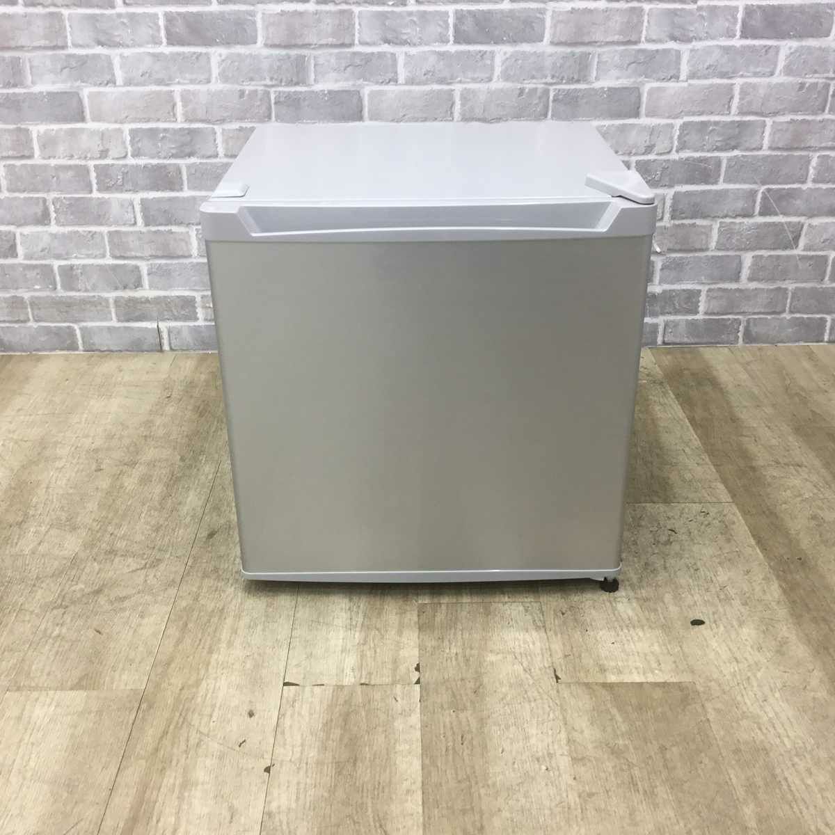 アイリスオーヤマ 冷蔵庫 1ドア 46L 右開き シルバー PRC-B051D-S 2020年製