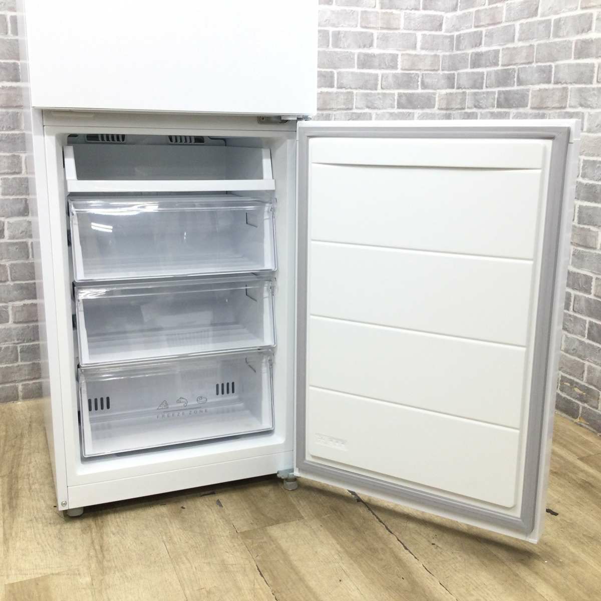 高年式高品質美品ニトリ2ドア　274L冷蔵庫NR-274N-WH 2023年製 ニトリ 冷蔵庫 2ドア 274L 右開き NTR-274L WH 2023年製 | リユース