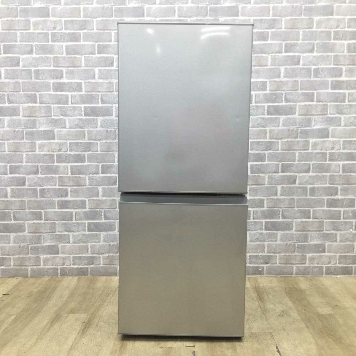 アクア 冷蔵庫 2ドア 126L 右開き シルバー AQR-13H(S) 2019年製