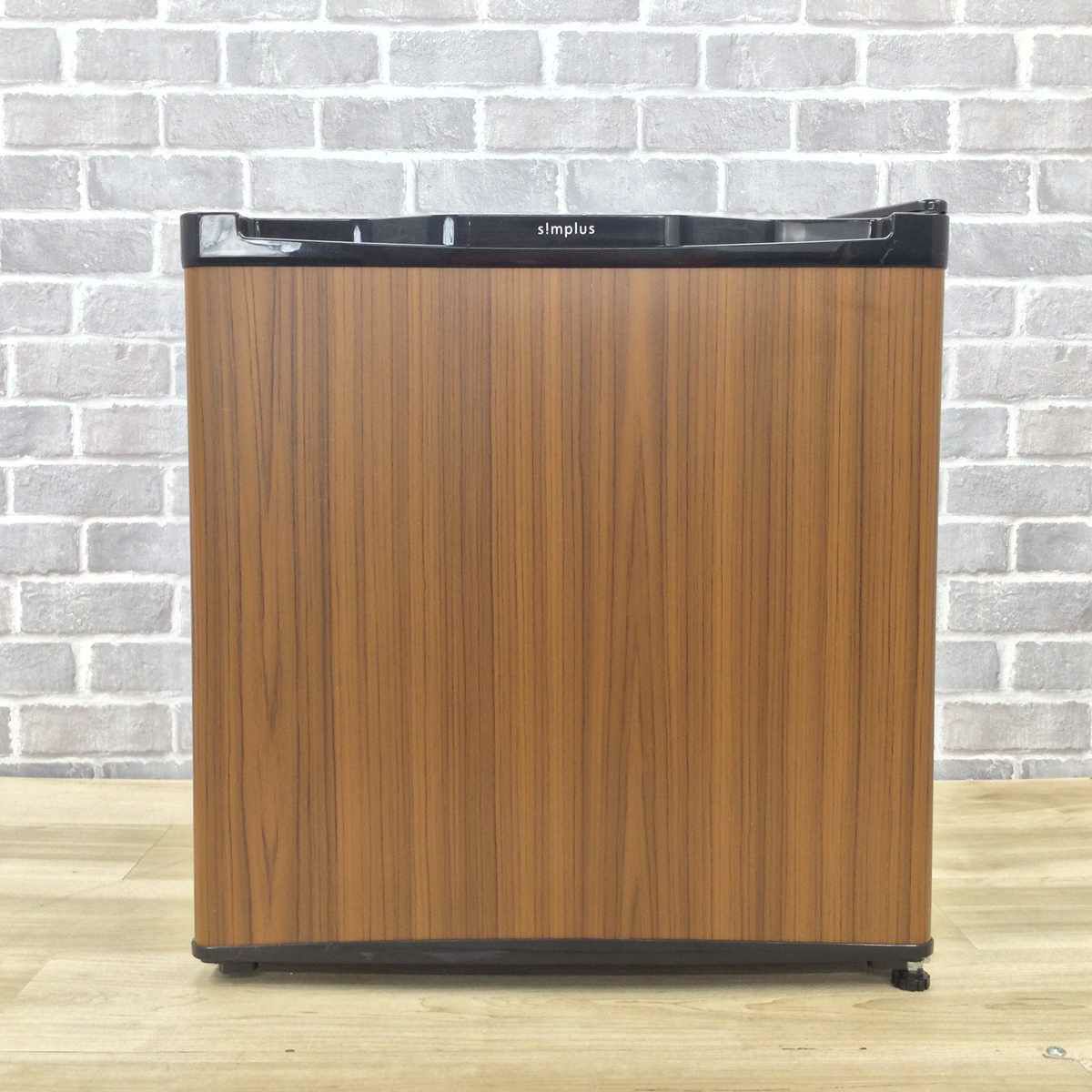 シンプラス 冷蔵庫 1ドア 46L 右開き ダークウッド SP-146L-WD 2017年製