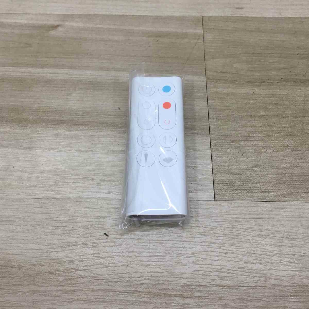 ダイソン hot＋cool セラミックファンヒーター リモコン付き ホワイト AM09 2022年製