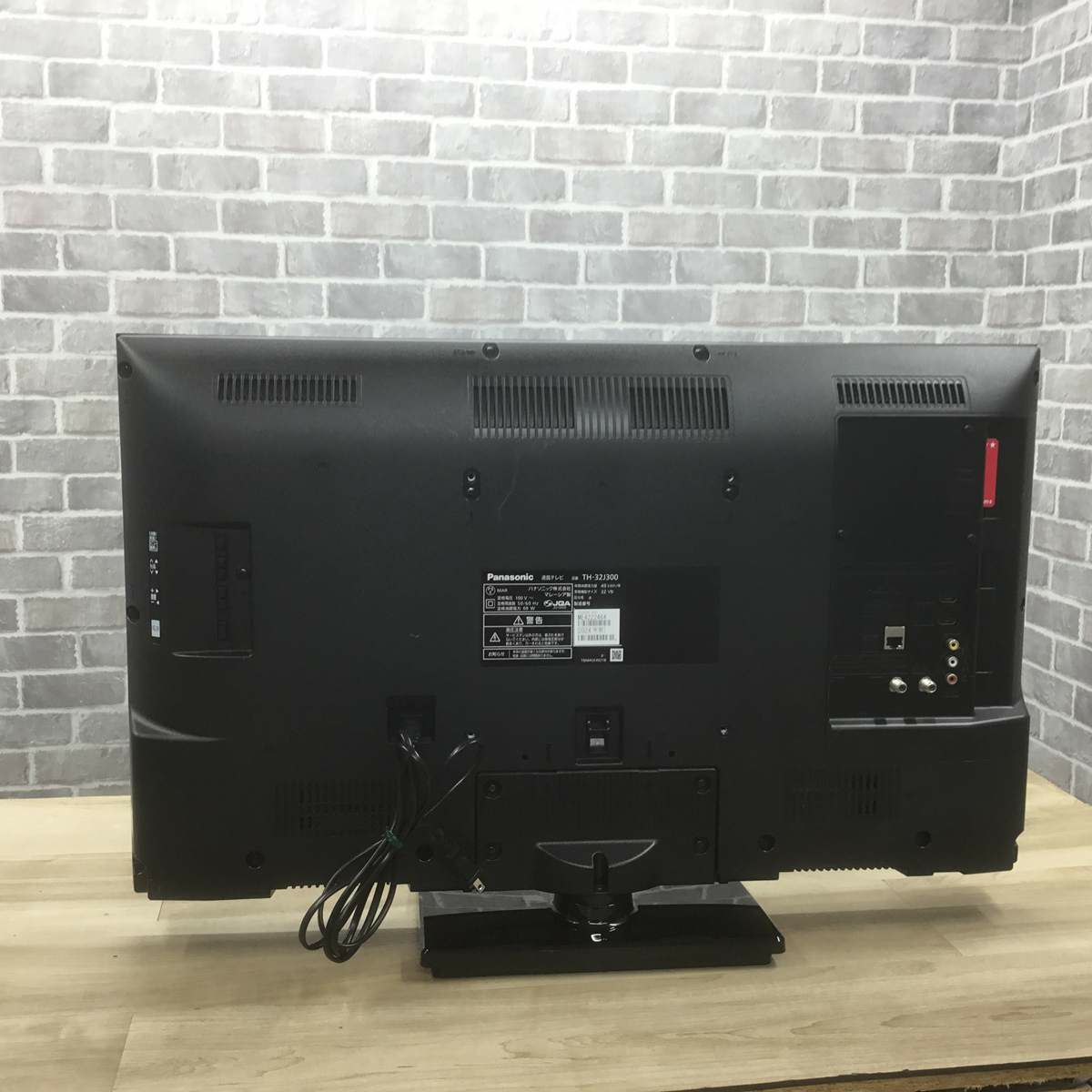 パナソニック ビエラ テレビ 32インチ ブラック TH-32J300 2024年製