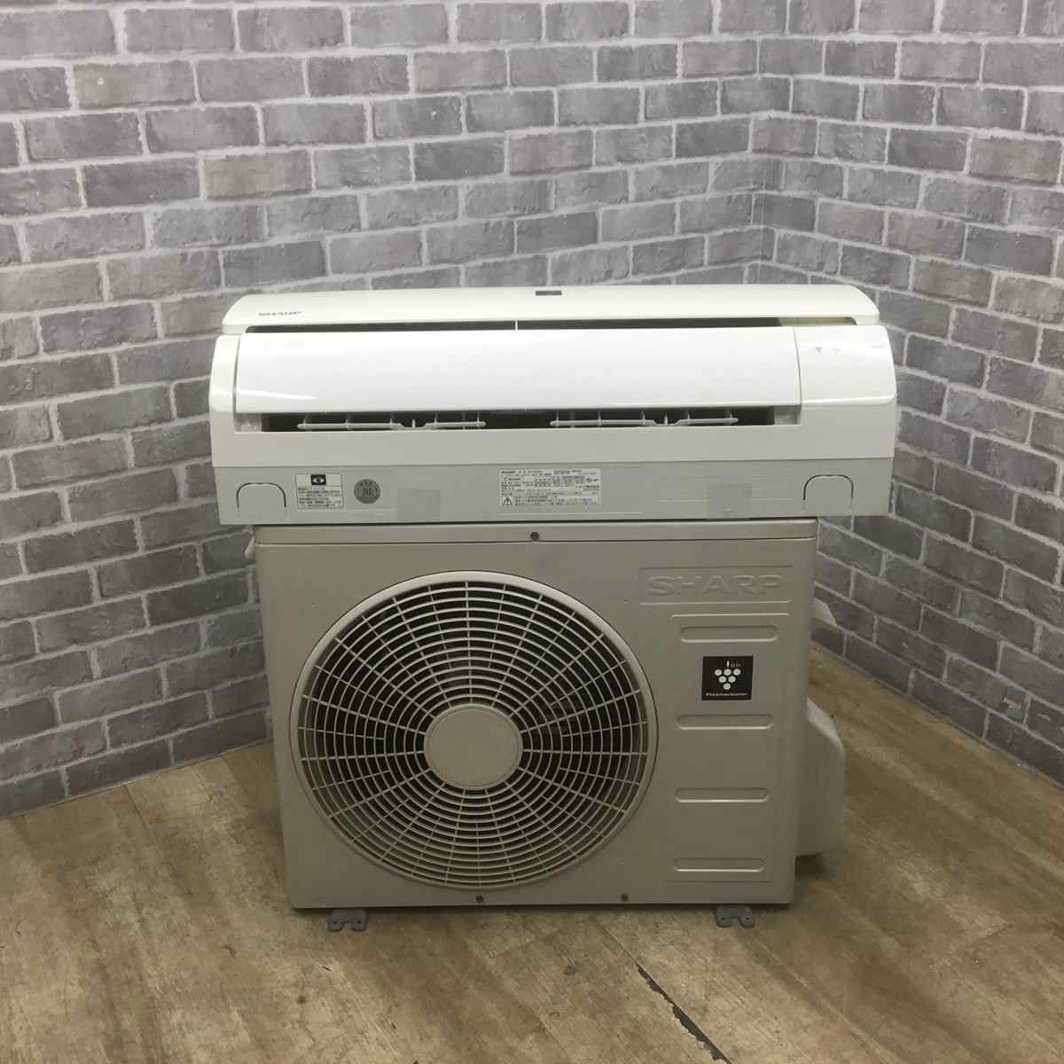 シャープ エアコン 2.2kw プラズマクラスター搭載 ホワイト AY-G22DH 2018年製