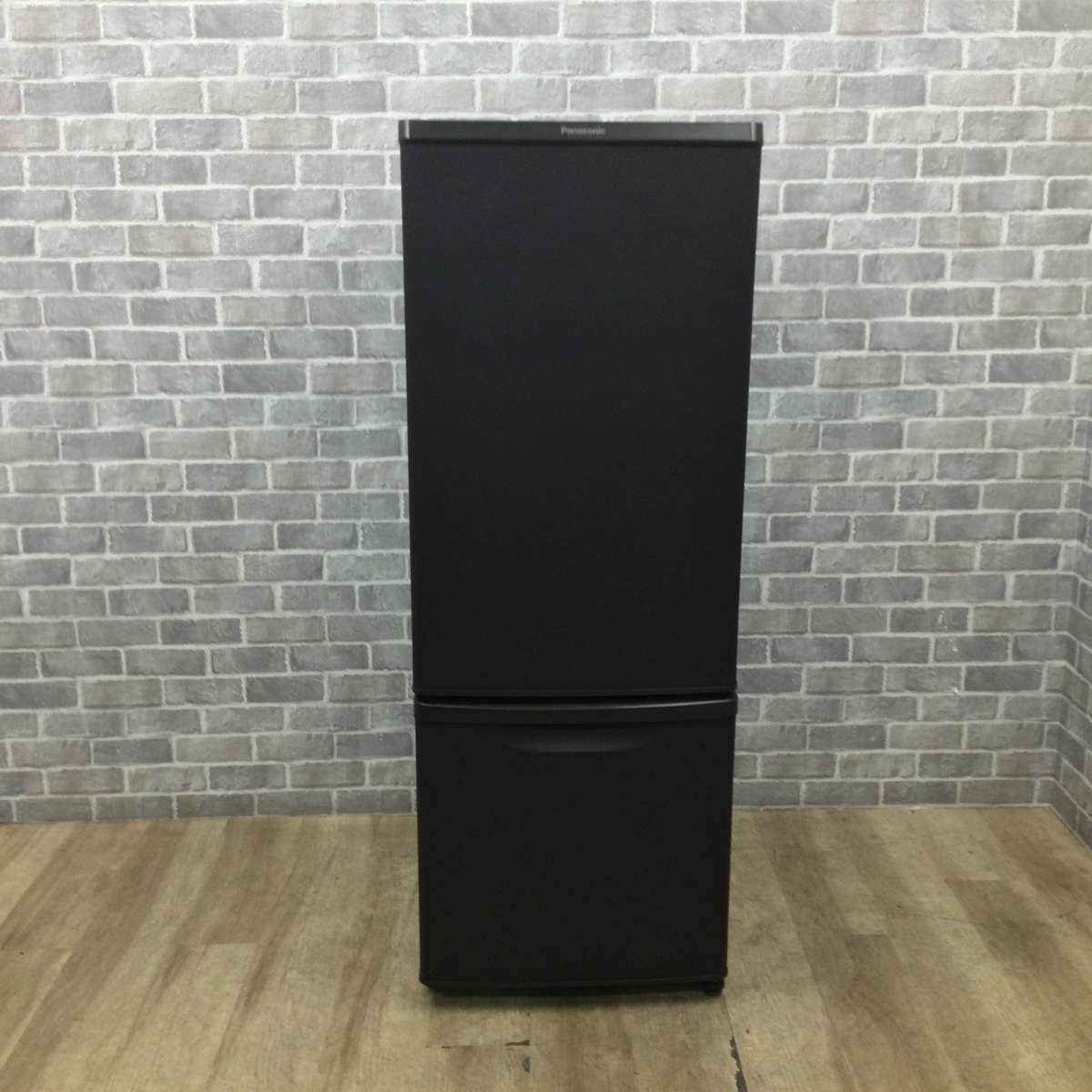 パナソニック 冷蔵庫 2ドア 168L 右開き ブラック NR-B17DW-T 2021年製