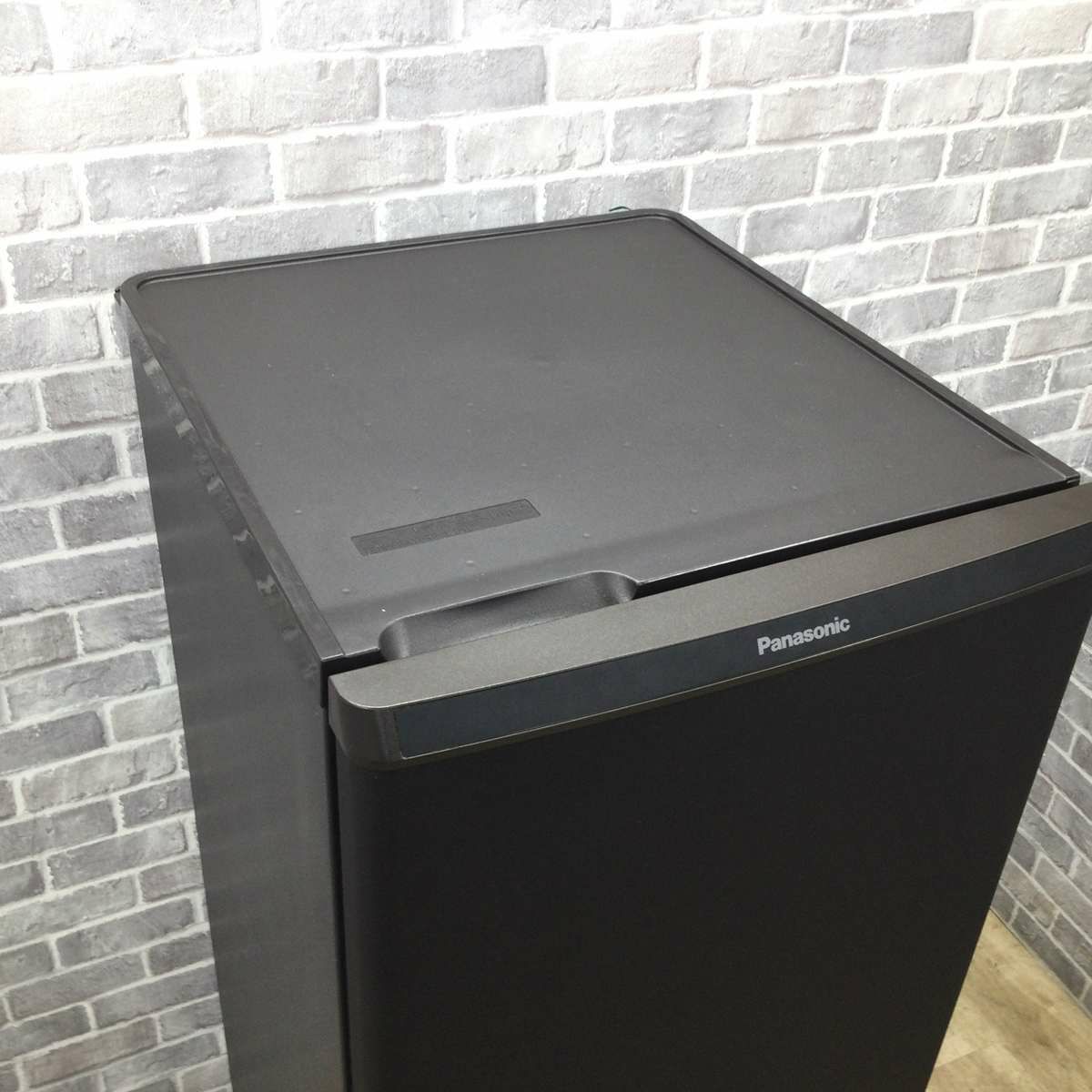 パナソニック 冷蔵庫 2ドア 168L 右開き ブラック NR-B17DW-T 2021年製