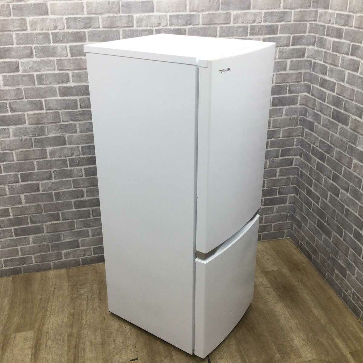 東芝 冷蔵庫 2ドア 153L 右開き ホワイト GR-S15BS(W) 2021年製