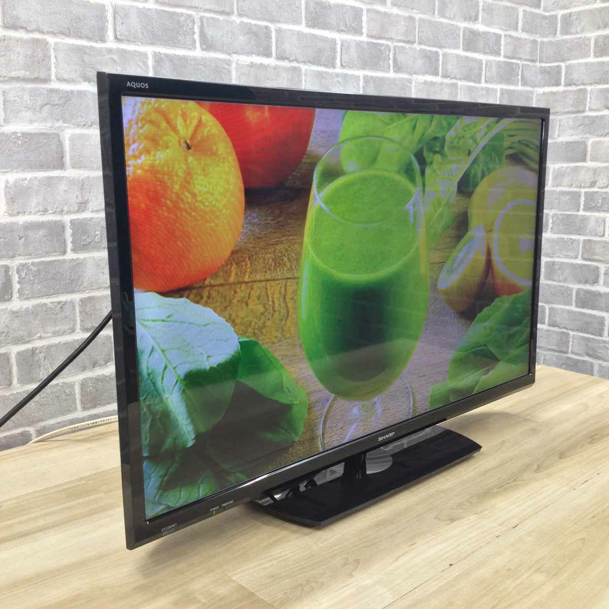 シャープ アクオス テレビ 32インチ ブラック 2T-C32AE1 2019年製