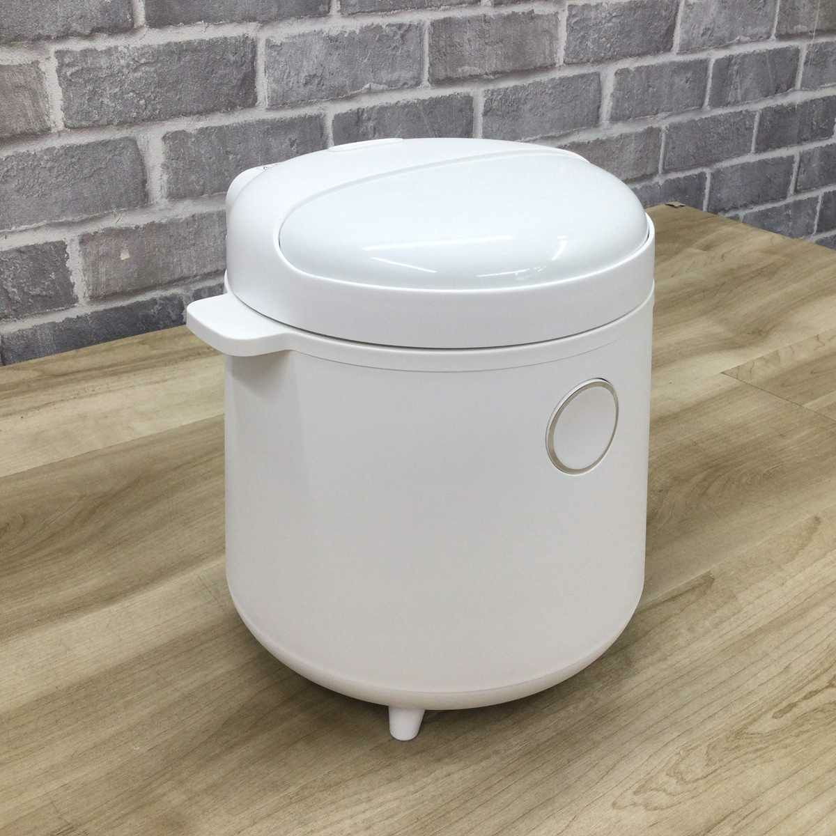 シィーネット 炊飯器 マイコン 3合 ホワイト OB-M30-W 2024年製