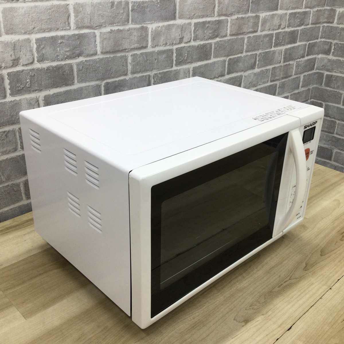 シャープ オーブンレンジ 500W 15L ホワイト RE-S50B-W 2018年製