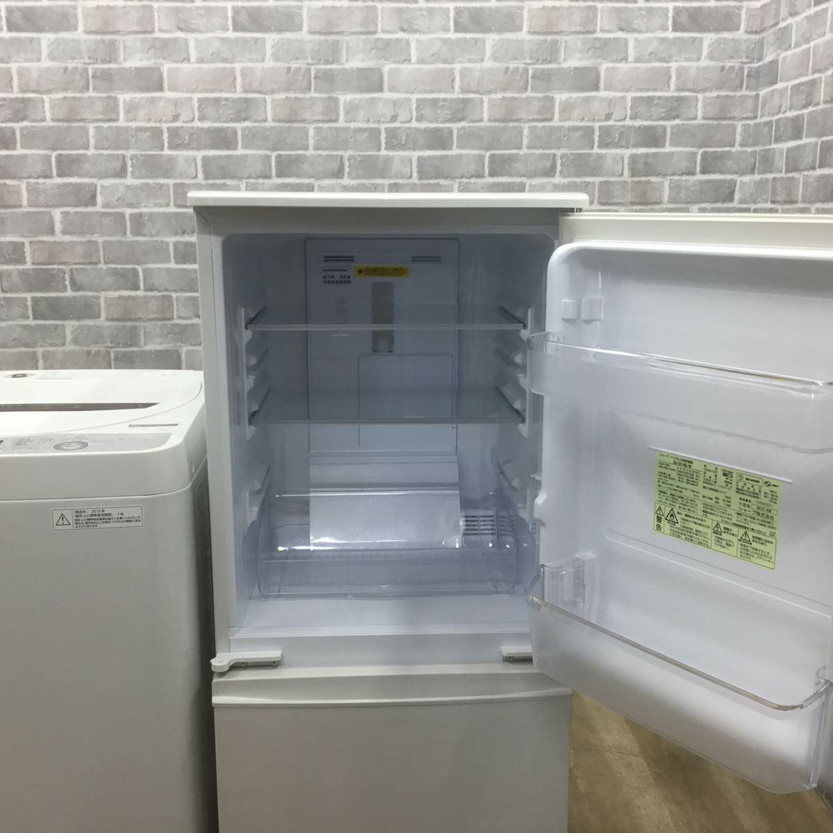 家電2点セット シャープ 冷蔵庫 137L シャープ 洗濯機 4.5kg