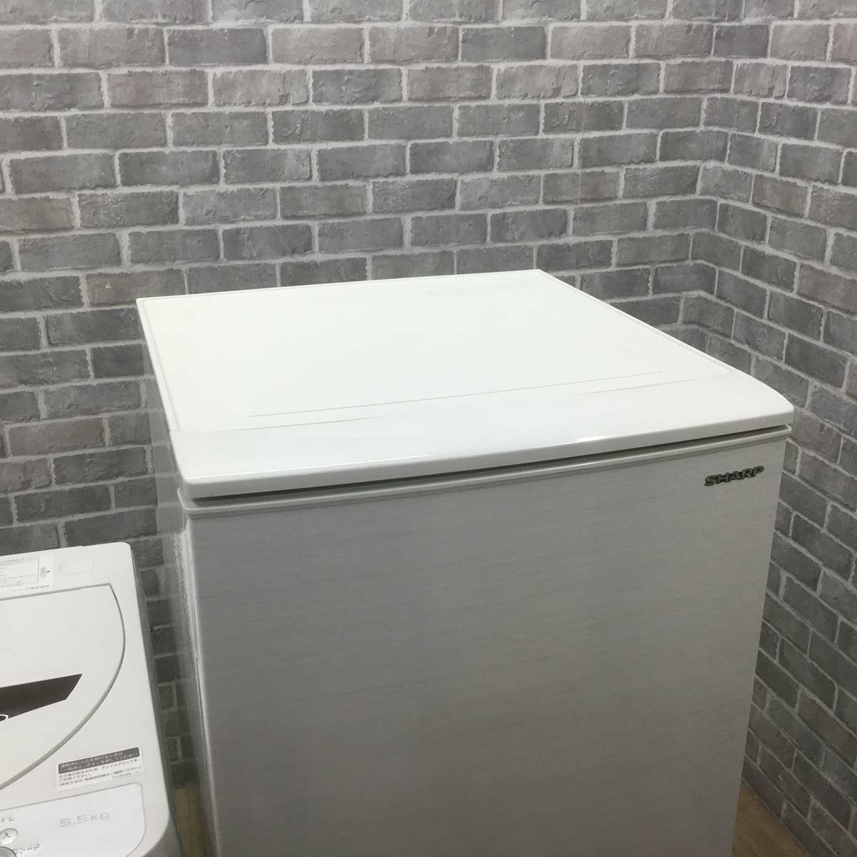 家電2点セット シャープ 冷蔵庫 137L シャープ 洗濯機 4.5kg