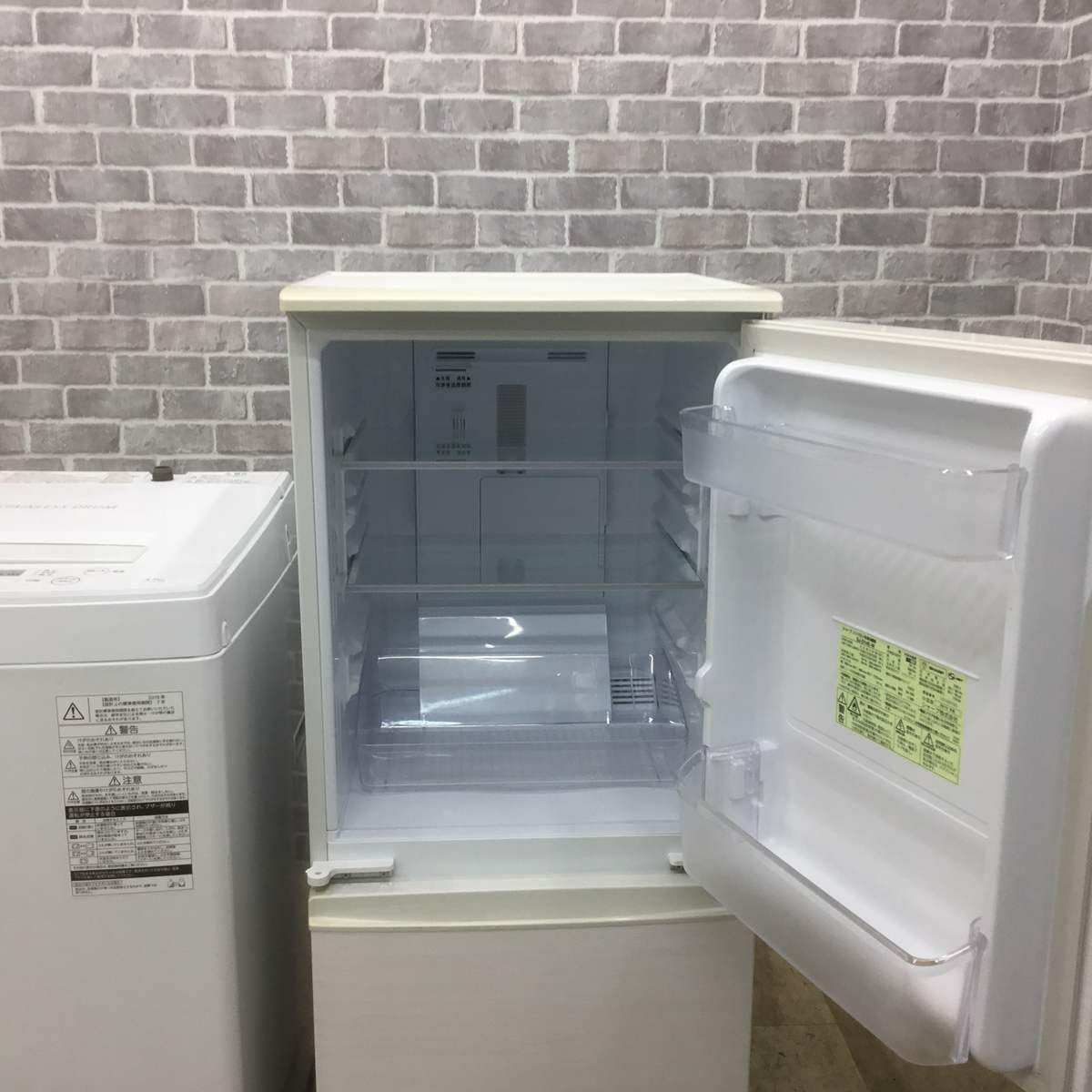 家電2点セット シャープ 冷蔵庫 137L 東芝 洗濯機 4.5kg