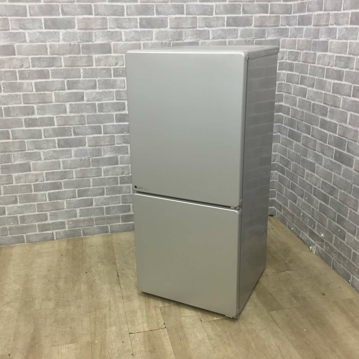 ユーイング 冷蔵庫 2ドア 110L 右開き シルバー UR-J110H(S) 2017年製