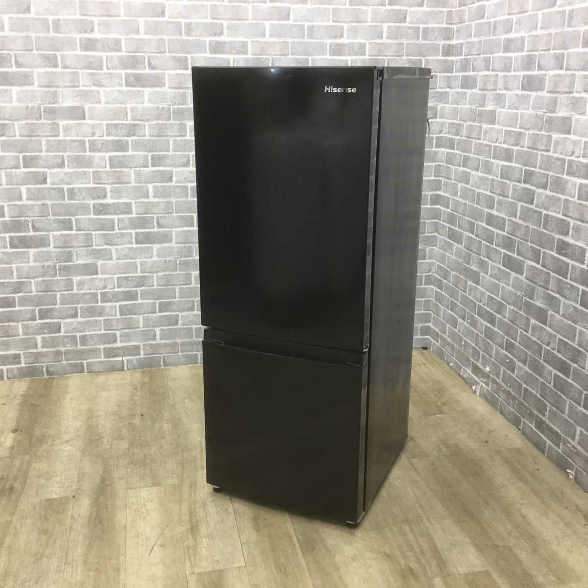 ハイセンス 冷蔵庫 2ドア 154L 右開き ブラック HR-D15EB 2021年製