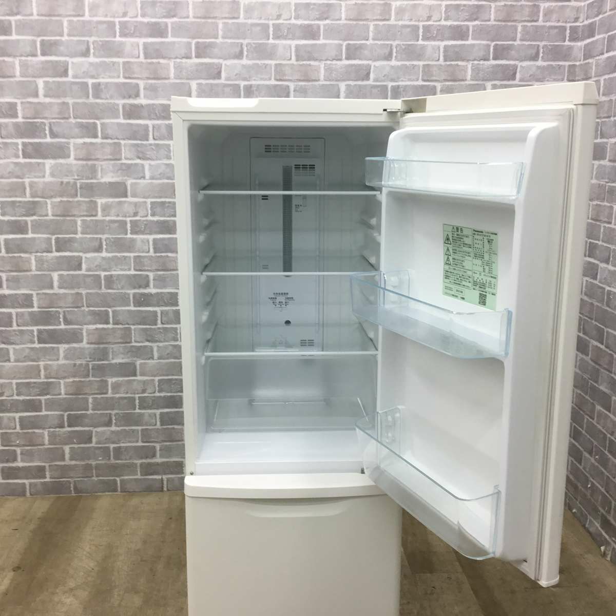 パナソニック 冷蔵庫 2ドア 168L 右開き ホワイト NR-B17CW-W 2019年製