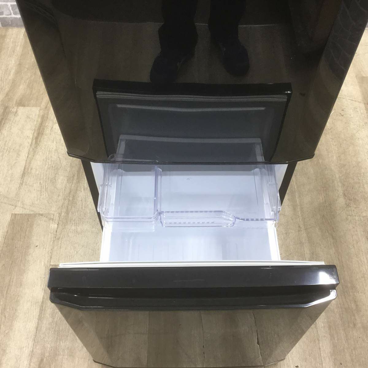 三菱電機 冷蔵庫 2ドア 146L 右開き ブラック MR-P15A-B 2017年製