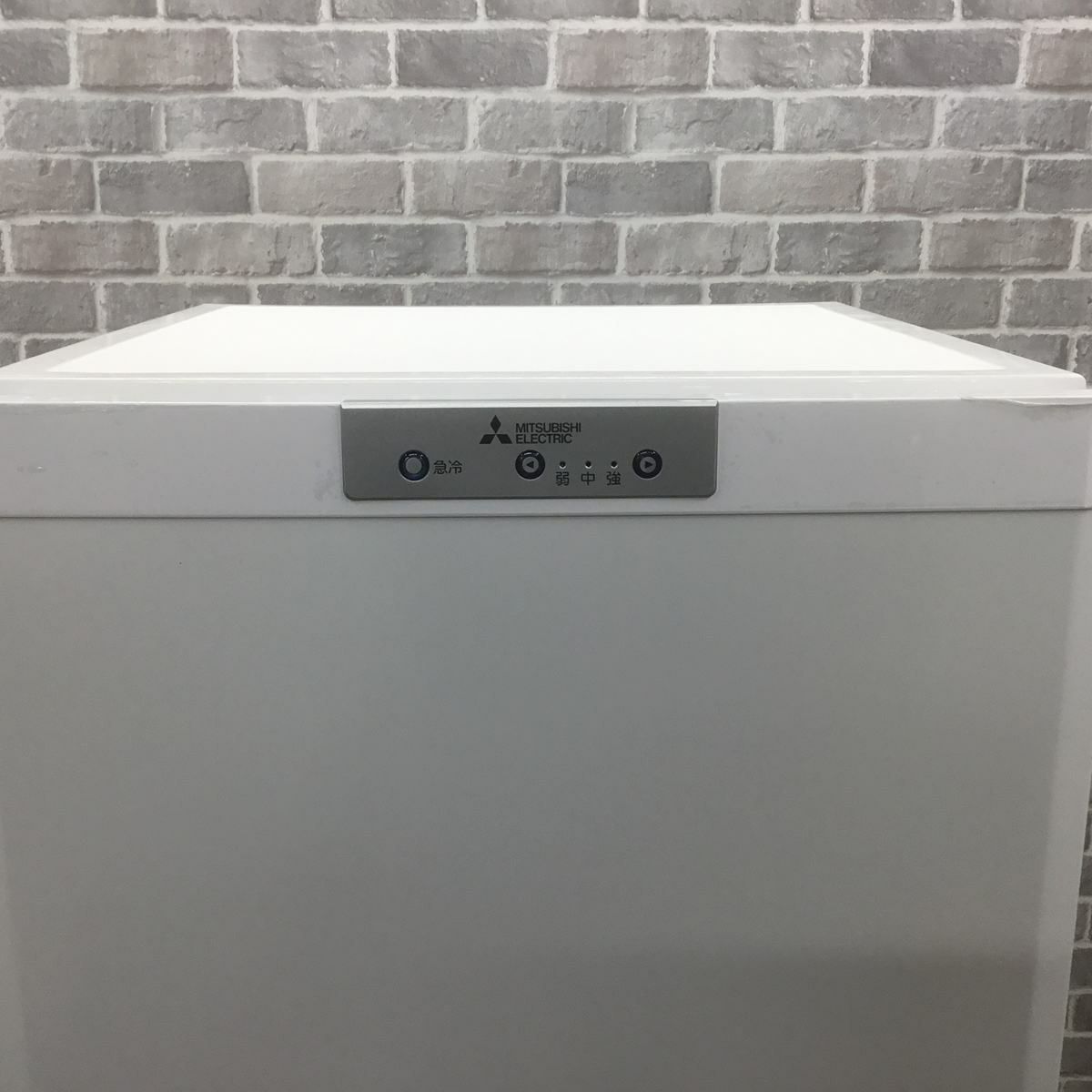 三菱電機 冷凍庫 1ドア 144L 右開き ホワイト MF-U14K-W 2025年製 【訳あり 未使用品】