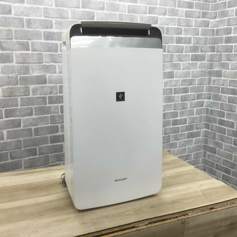 シャープ 40畳 プラズマクラスター 衣類乾燥除湿器 CV-P180 23年製 特長 | CV-P180 | 除湿機：シャープ