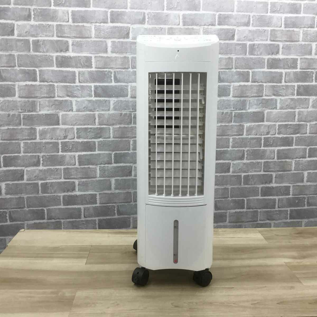 丸隆 冷風扇 UV除菌機能付き ホワイト MA-832