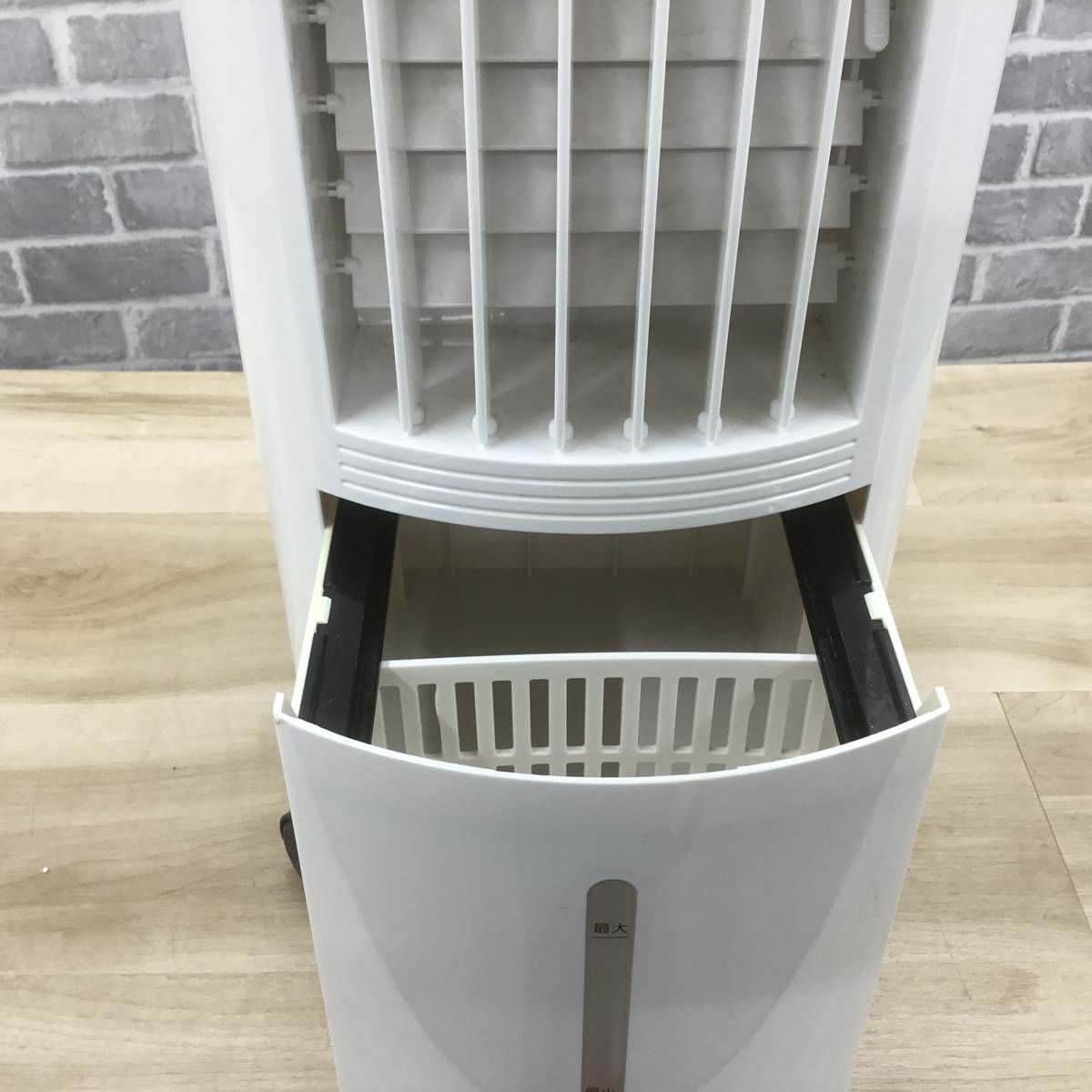 丸隆 冷風扇 UV除菌機能付き ホワイト MA-832