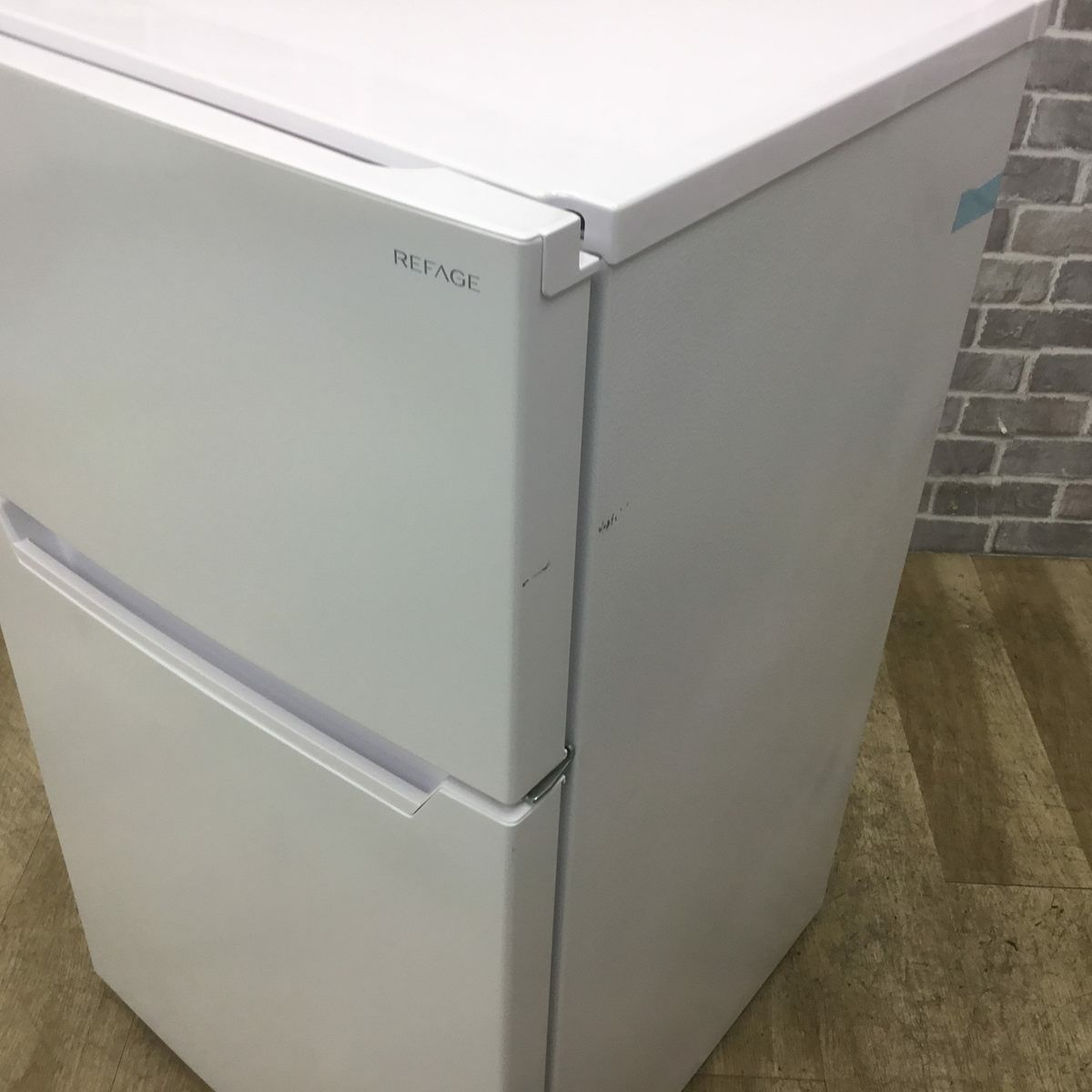 ヤマダ電機 REFAGE 冷蔵庫 2ドア 87L 右開き ホワイト YRZ-C09LW 2024年製