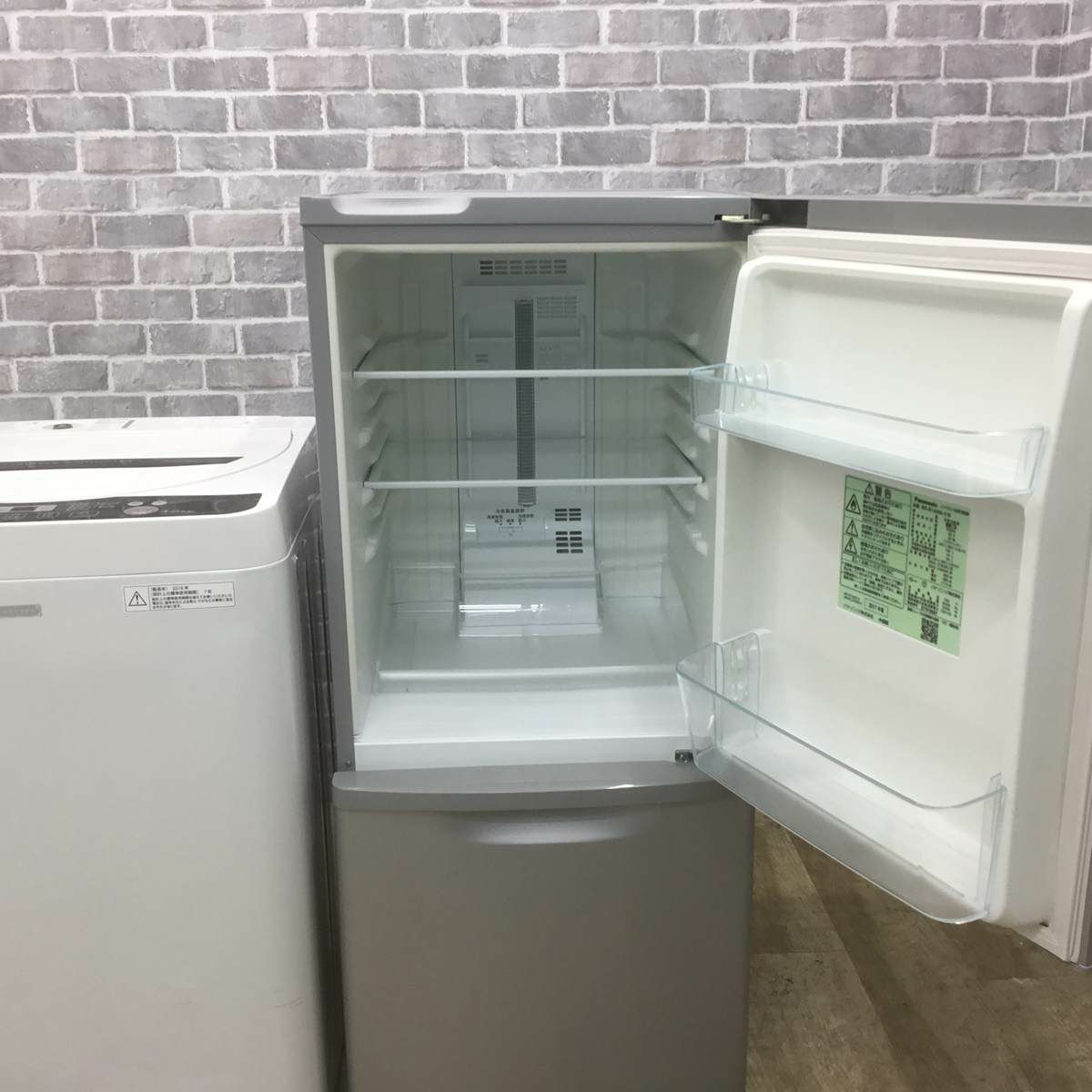 家電2点セット パナソニック 冷蔵庫 138L シャープ 洗濯機 4.5kg