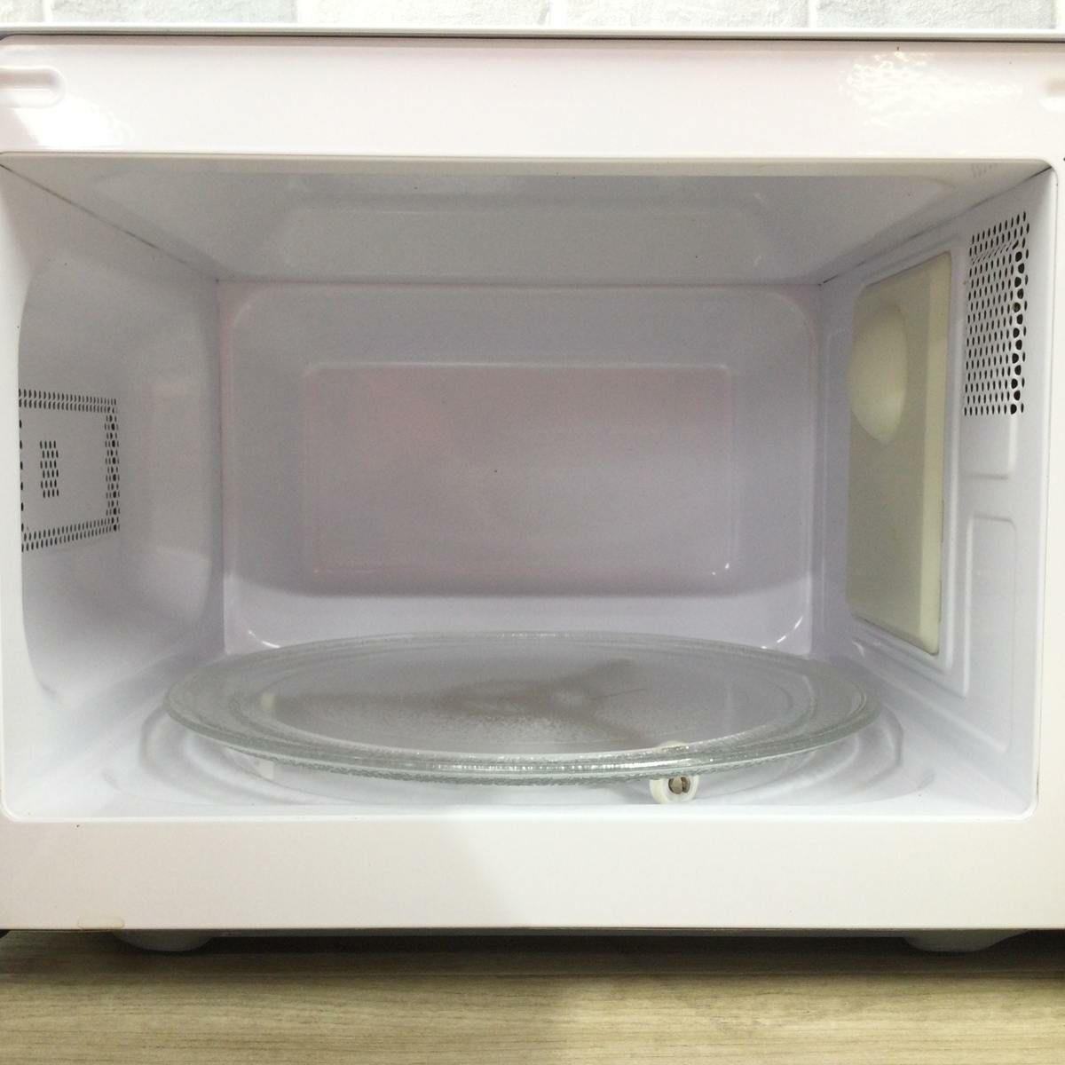 東芝 電子レンジ 700W 17L 50hz 東日本専用 ホワイト MFM-S17A-50HZ(W) 2019年製