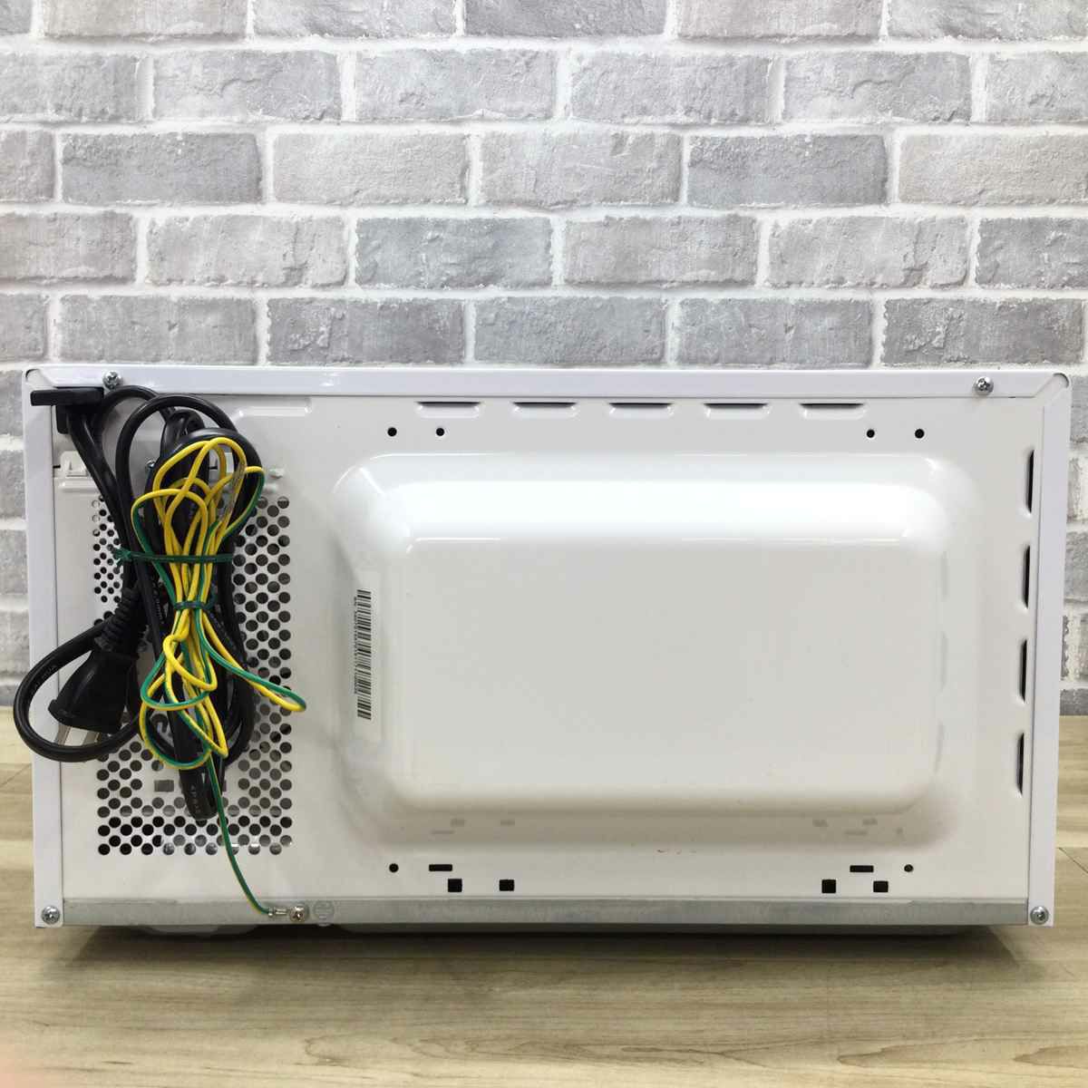 東芝 電子レンジ 700W 17L 50hz 東日本専用 ホワイト MFM-S17A-50HZ(W) 2019年製