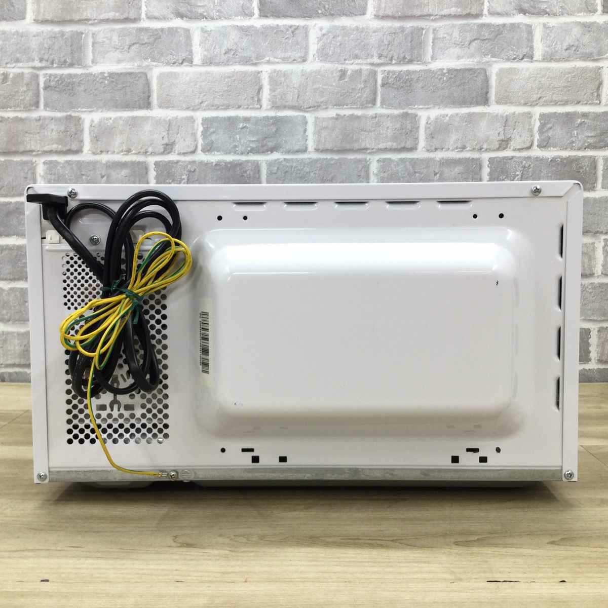 東芝 電子レンジ 700W 17L 50hz 東日本専用 ホワイト MFM-S17A-50HZ(W) 2018年製