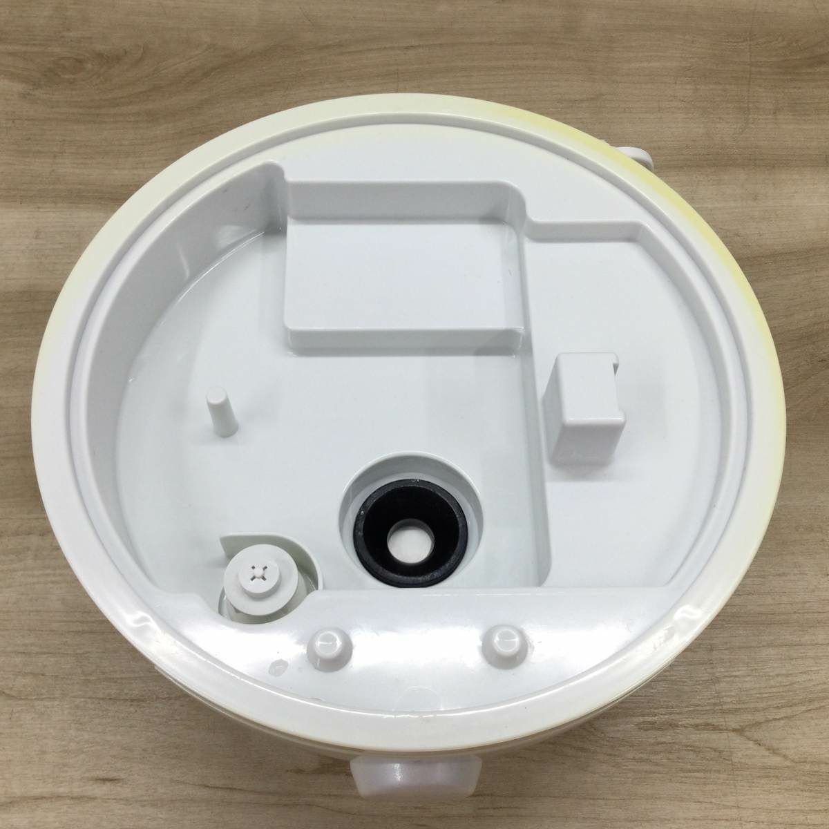siroca 加湿器 超音波式 10畳 5L ホワイト SD-C111(W) 2017年製