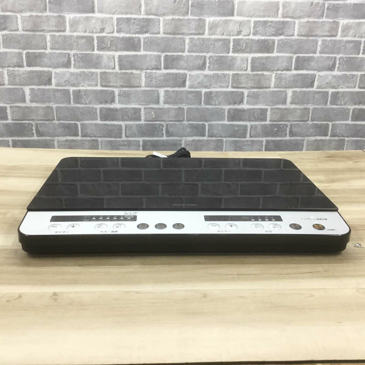 アイリスオーヤマ IHクッキングヒーター 1400W 2口 ブラック IHK-W12SP-B 2020年製