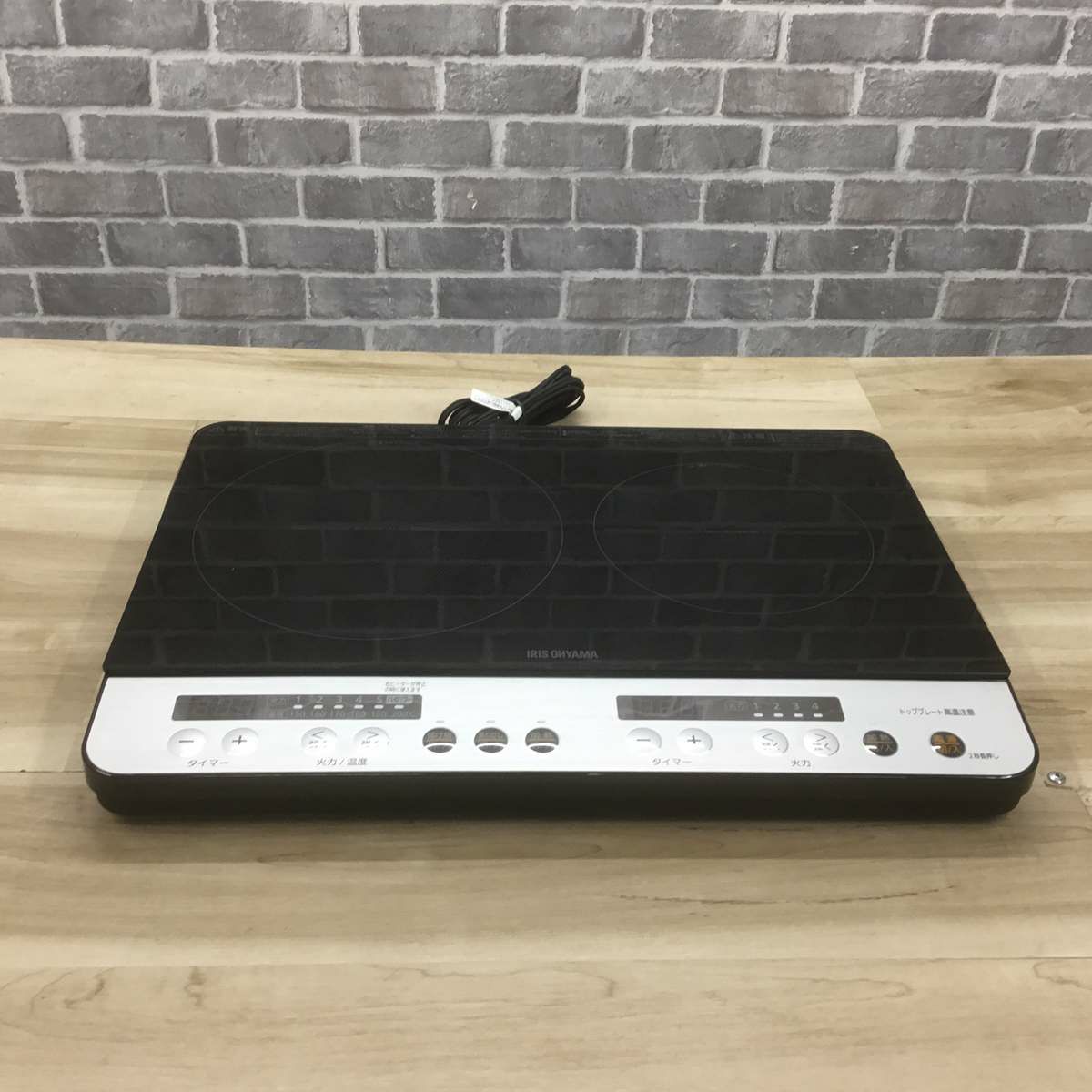アイリスオーヤマ IHクッキングヒーター 1400W 2口 ブラック IHK-W12SP-B 2020年製