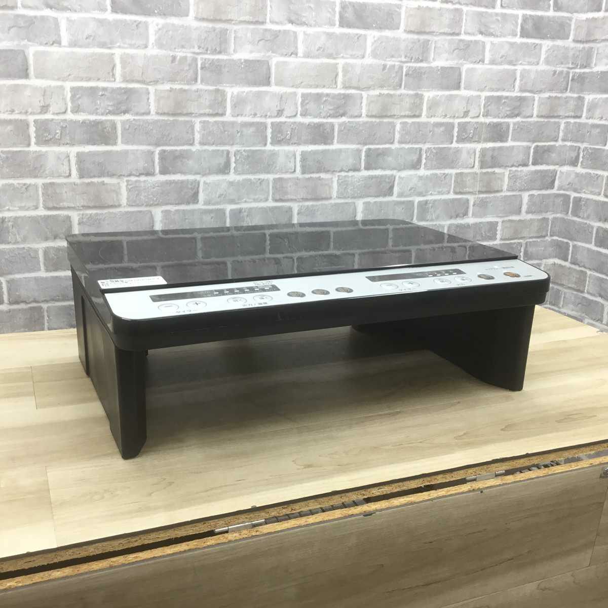 アイリスオーヤマ IHクッキングヒーター 1400W 2口 脚付 ブラック IHK-W12SP-B 2024年製