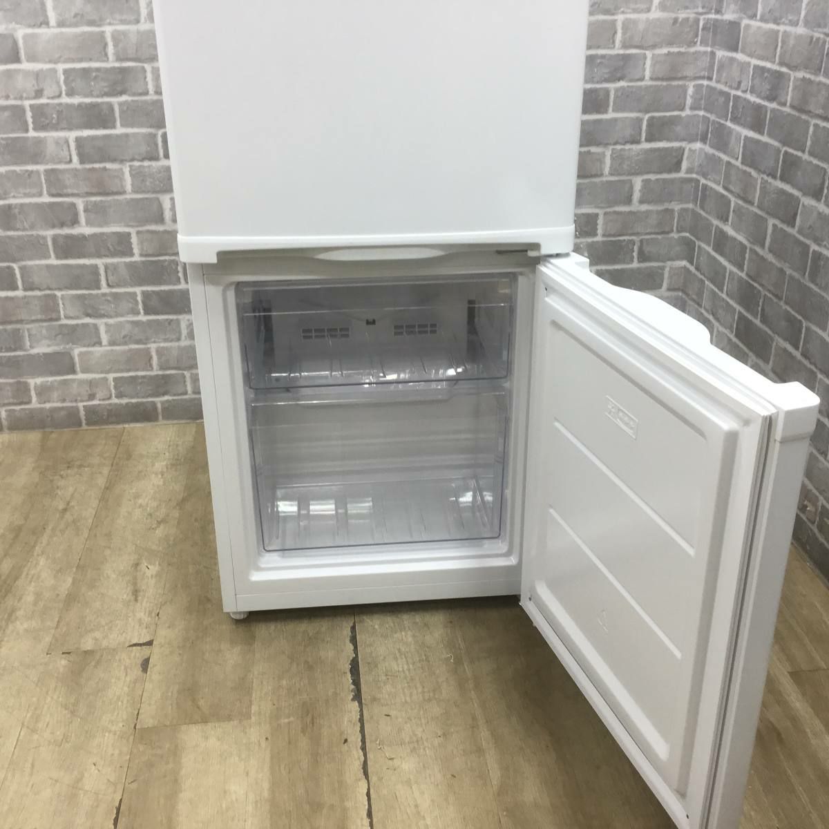 マクスゼン 冷蔵庫 2ドア 140L 右開き ホワイト JR139HM01WH 2022年製