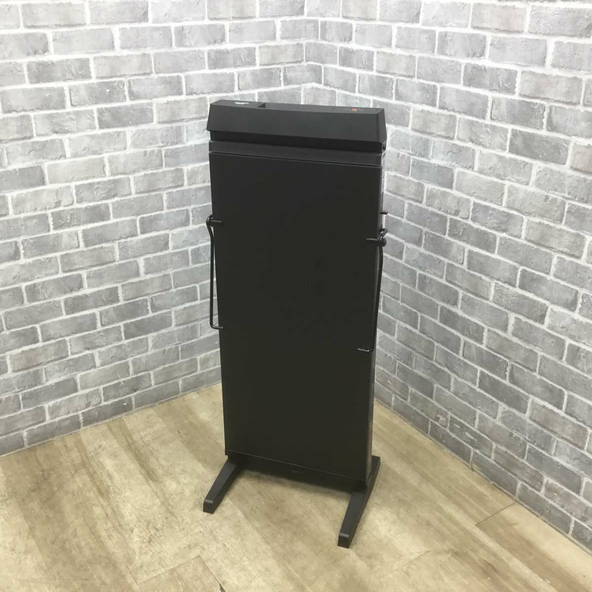 CORBY ズボンプレッサー ブラック 3300
