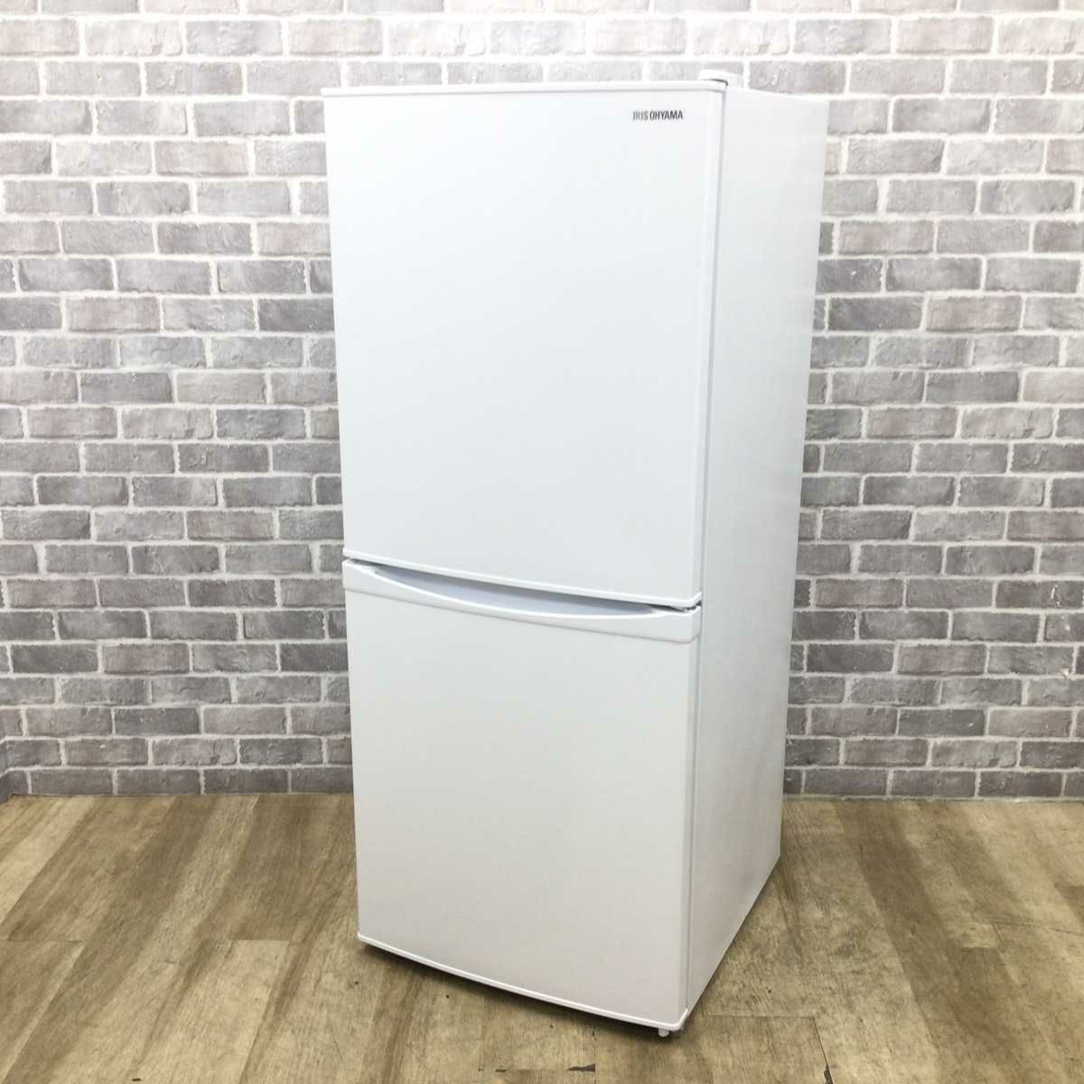 アイリスオーヤマ 冷蔵庫 2ドア 142L 右開き IRSD-14A-W 2024年製