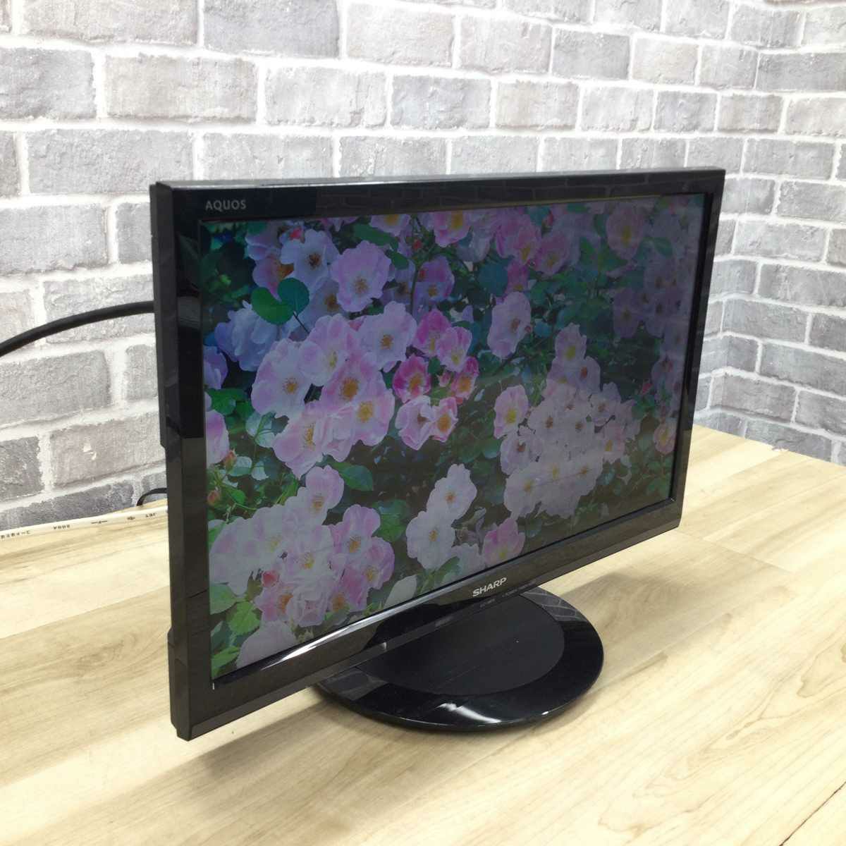 シャープ AQUOS 液晶テレビ 19インチ LC-19P5 2018年製