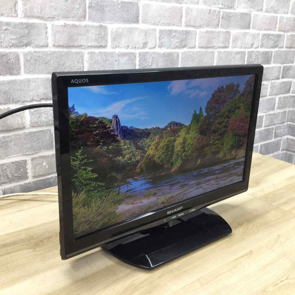 シャープ AQUOS 液晶テレビ 19インチ LC-19K20 2015年製