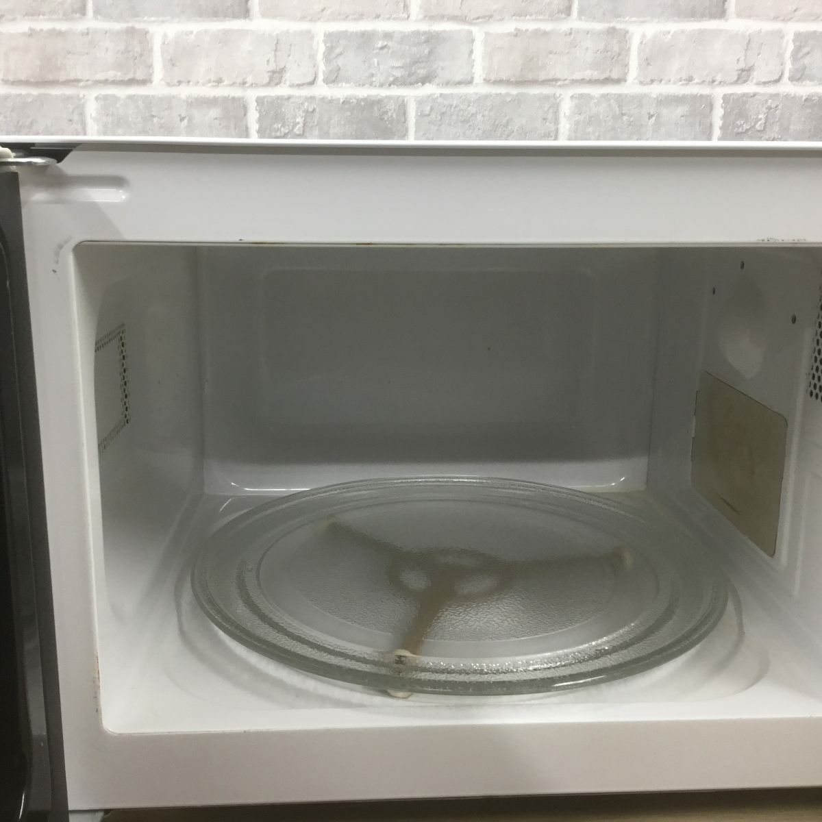 ハイアール 電子レンジ 700W 17L 50hz 東日本専用 ホワイト JM-17H-50(W) 2018年製