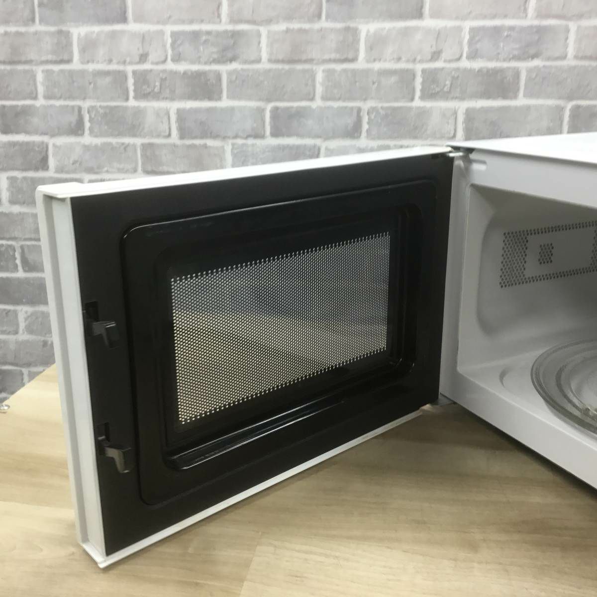 ハイアール 電子レンジ 700W 17L 50hz 東日本専用 ホワイト JM-17H-50(W) 2018年製