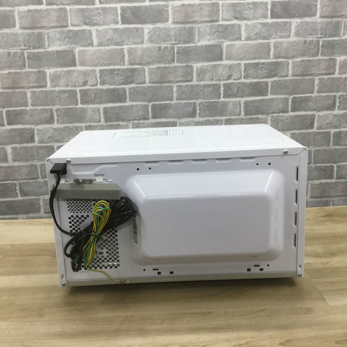 アイリスオーヤマ 電子レンジ 500W 17L ヘルツフリー ホワイト IMB-T178-W 2023年製