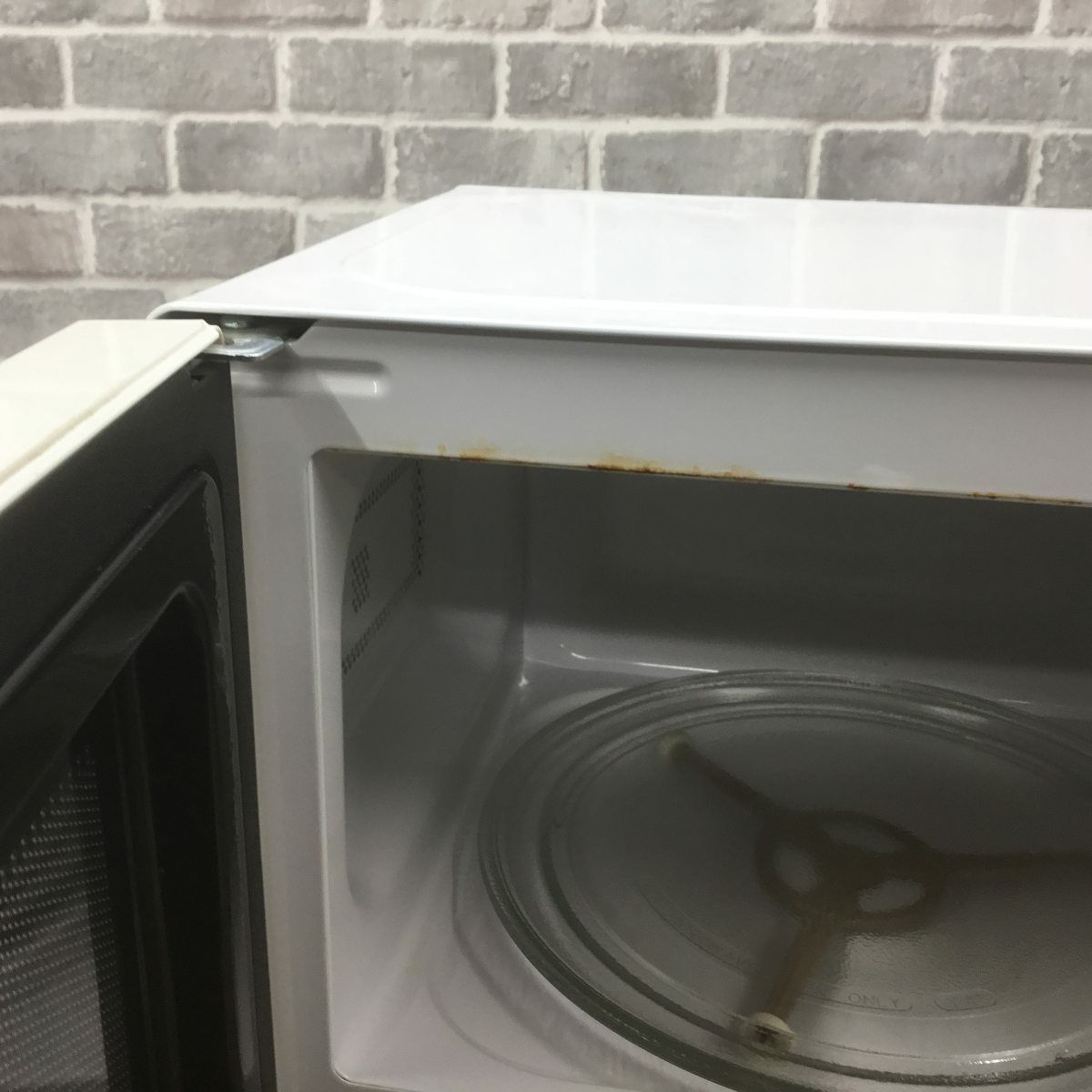 ハイアール 電子レンジ 700W 17L 50hz 東日本専用 ホワイト JM-17H-50(W) 2019年製