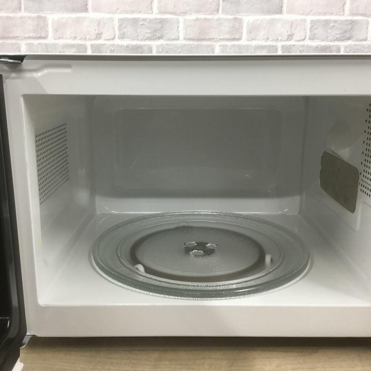 ツインバード 電子レンジ 700W 17L 50hz 東日本専用 ホワイト DR-D419W5 2024年製