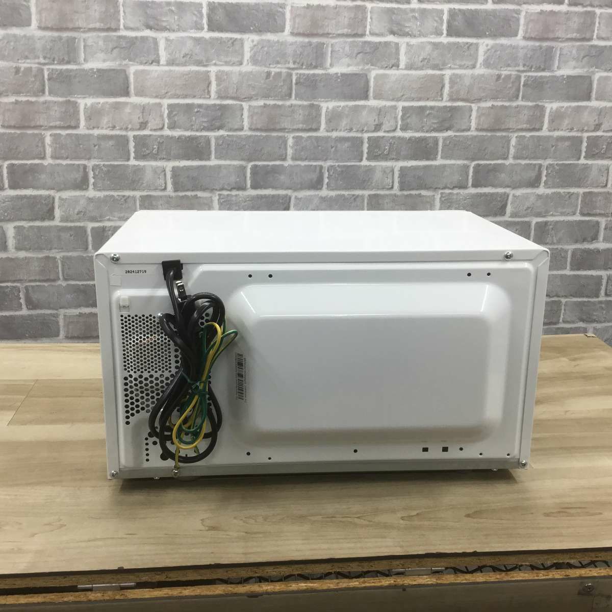 ツインバード 電子レンジ 700W 17L 50hz 東日本専用 ホワイト DR-D419W5 2024年製