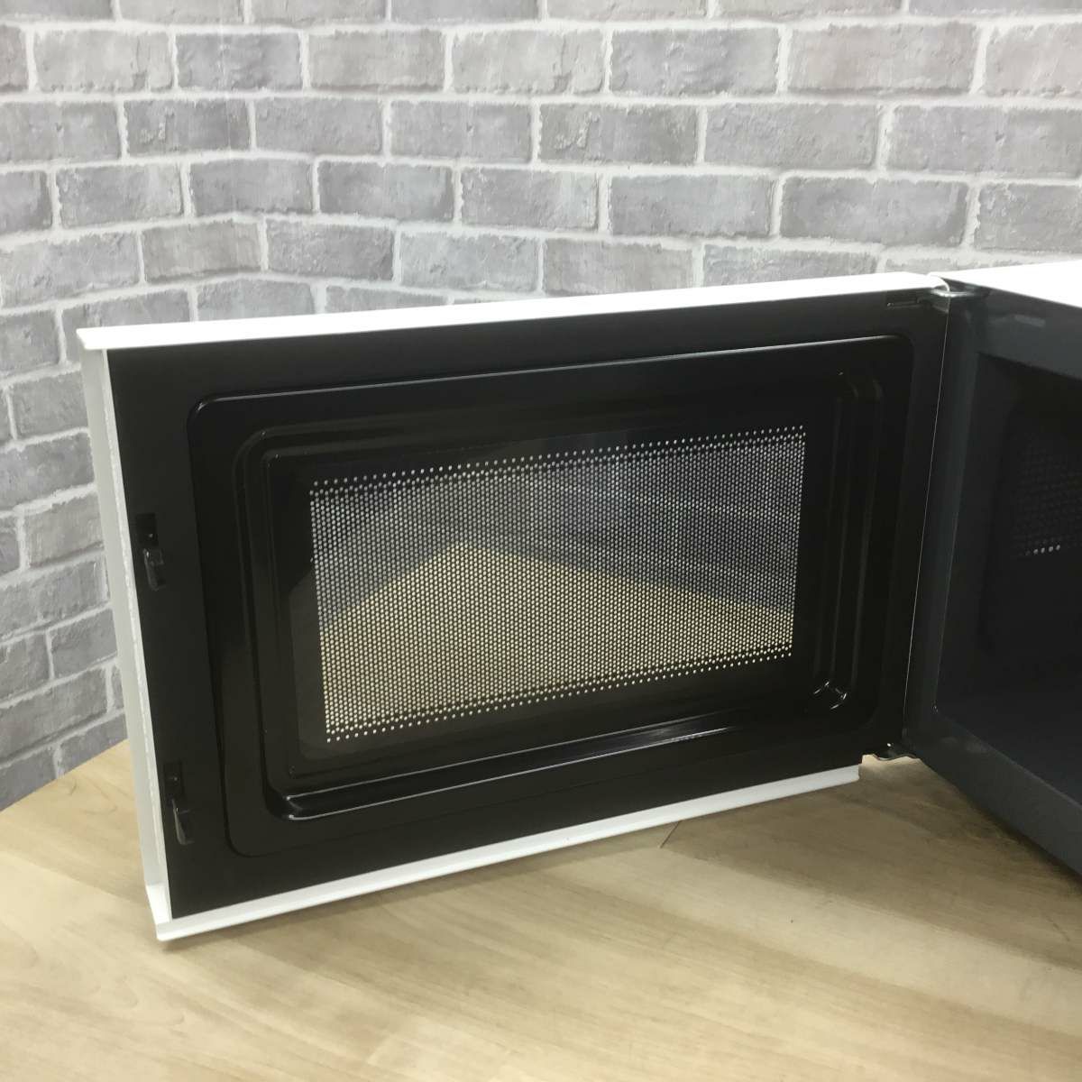 アイリスオーヤマ 電子レンジ 500W 17L ヘルツフリー ホワイト PMB-T179-W 2024年製