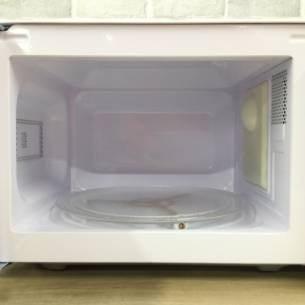 アイリスオーヤマ 電子レンジ 500W 17L ヘルツフリー IMB-T178-W 2023年製